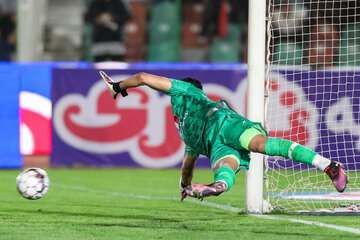 هفته هشتم لیگ برتر فوتبال؛ پرسپولیس - صنعت نفت