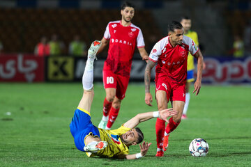 هفته هشتم لیگ برتر فوتبال؛ پرسپولیس - صنعت نفت