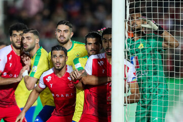 هفته هشتم لیگ برتر فوتبال؛ پرسپولیس - صنعت نفت