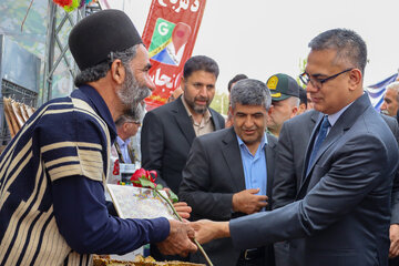 جشنواره ملی بادام - شهرستان بن