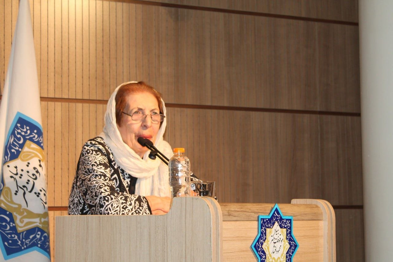 افتخار ایرانی بودن را با هیچ عنوان دیگری عوض نکرد
