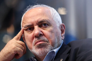 نشست رونمایی از سه کتاب محمد جواد ظریف