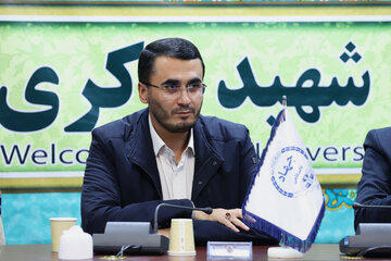 سخنرانی، روح‌اله متفکر آزاد، نماینده مردم تبریز، اسکو و آذرشهر در مجلس شورای اسلامی در نشست روح‌اله متفکر آزاد با دانشجویان سازمان جهاد دانشگاهی آذربایجان شرقی