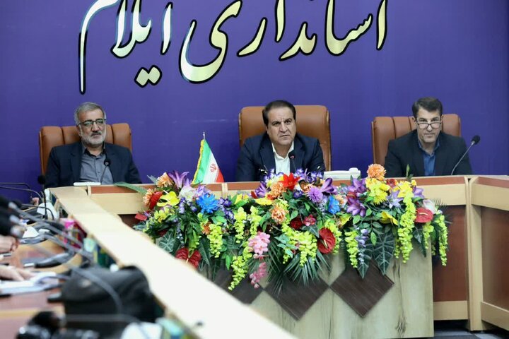 ضربالاجل استاندار ایلام: بازسازی مناطق آسیبدیده از جنگ باید تا پیش از سرما به اتمام برسد