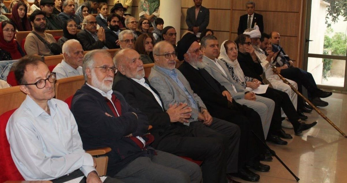 افتخار ایرانی بودن را با هیچ عنوان دیگری عوض نکرد