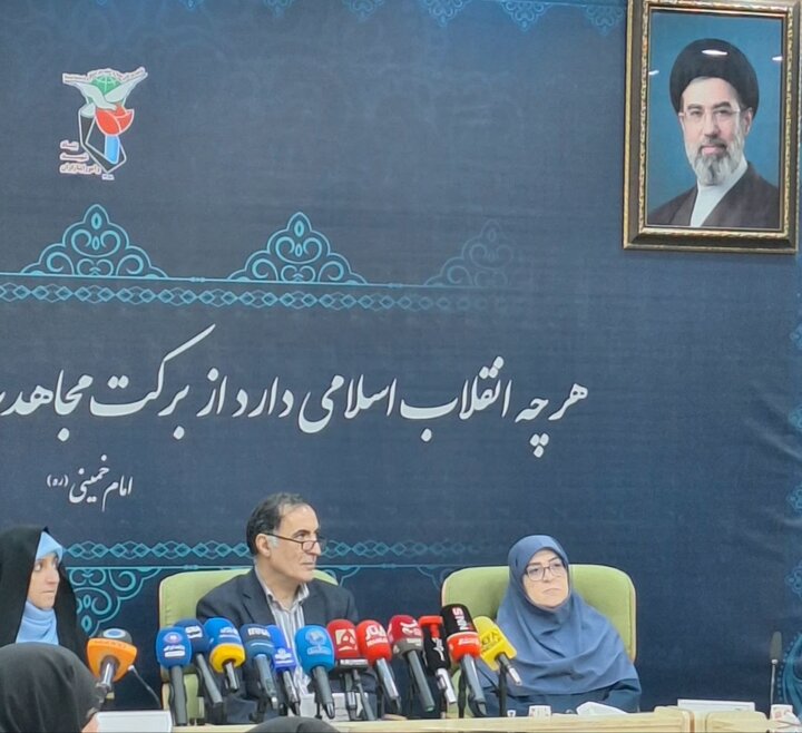 حضور سخنگوی دولت در مراسم رونمایی از کتاب «خونابه میناب»