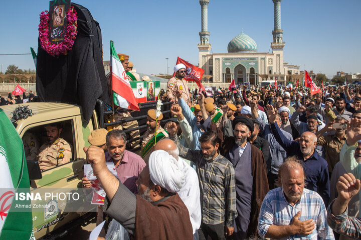 طنین «لبیک یا حسین» در دیار کریمه اهلبیت؛ بدرقه باشکوه پیکر تکاور شهید «عباس آقایی»