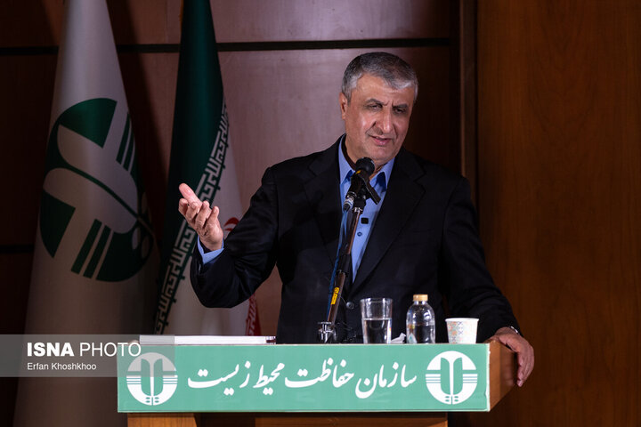اسلامی: طرح ۲۰هزار مگاوات برق اتمی را ادامه می‌دهیم/حمله به تأسیسات هسته‌ای جنایت جنگی است