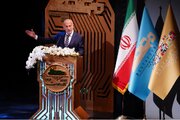 برگزیده جایزه مصطفی(ص) بخش نقدی جایزه خود را وقف کرد