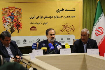 محدودیتی برای نوازندگان زن نداریم/ مردم هم دخیل می‌شوند