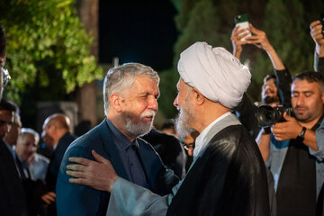 آیت الله دژکام امام جمعه فارس و سید عباس صالحی وزیر ارشاد درآیین بزرگداشت حافظ با حضور وزیر ارشاد - شیراز