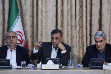 جلسه «نهضت توسعه عدالت آموزشی با مشارکت مردمی» در استانداری آذربایجان شرقی در روز اول سفر معاون اجرایی رئیس‌جمهور به استان آذربایجان شرقی