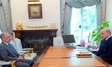 دیدار نخست‌وزیر پاکستان با دبیرکل ائتلاف مکه