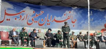 وحدت و انسجام ملی از عوامل اصلی ایستادگی ملت ایران در برابر فشارهای دشمنان است
