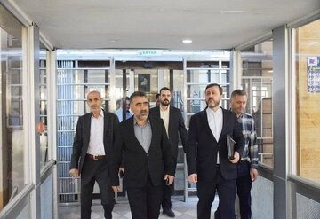 غریب‌آبادی عازم باکو شد