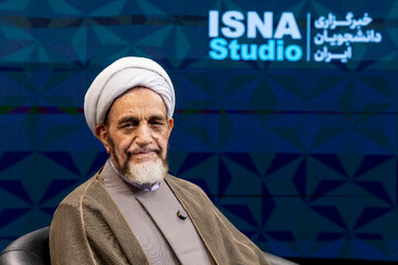 حضور فرزند شهید آیت الله اشرفی اصفهانی در ایسنا