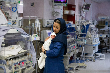 قاب‌هایی از مهربانی سپیدپوشان بی‌ادعا