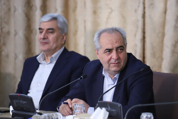 بهرام سرمست استاندار آذربایجان شرقی در جلسه نشست دانشگاهیان استان با معاون اجرایی رئیس جمهور