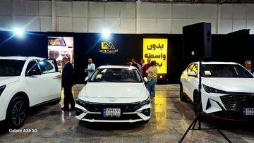 چرا نمایشگاه‌های خودروی ایلام به خارج از شهر منتقل نمی‌شوند؟