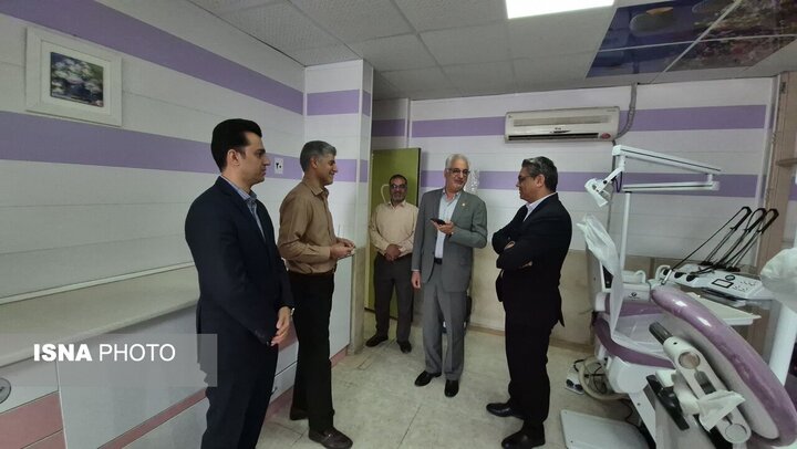 بازدید رئیس دانشگاه سیستان و بلوچستان از مراکز مختلف جهاد دانشگاهی استان