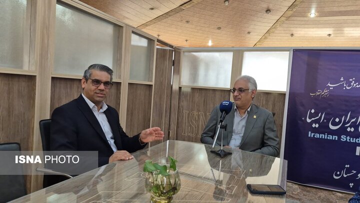 بازدید رئیس دانشگاه سیستان و بلوچستان از مراکز مختلف جهاد دانشگاهی استان