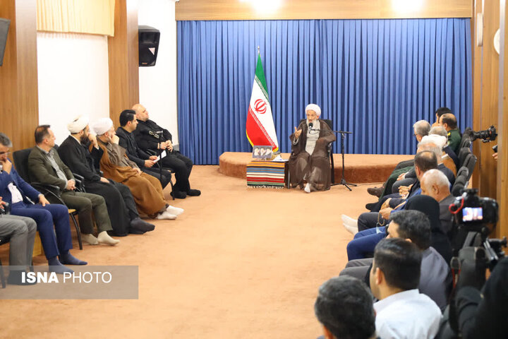 ضرورت صیانت از ظواهر دینی در جامعه/پیشرفت واقعی در گروی پیوند ناگسستنی علم و دین است