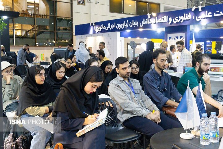 برگزاری مناظرات دانشجویی مانوین با محوریت هوش مصنوعی و آینده صنایع خلاق