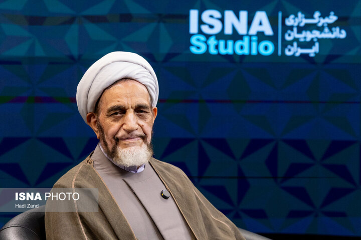 حضور فرزند شهید آیت الله اشرفی اصفهانی در ایسنا