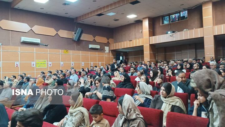 نخستین دوره «فصل شعر به‌یان» با حضور بیش از ۳۰ شاعر در ایلام برگزار شد