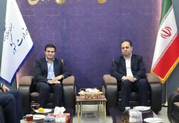 نماینده رزن و درگزین: موانع غیرقانونی تولید باید برطرف شود