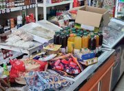 کشف مقادیر انبوه کالای اساسی تاریخ‌مصرف‌گذشته در یک واحد صنفی همدان