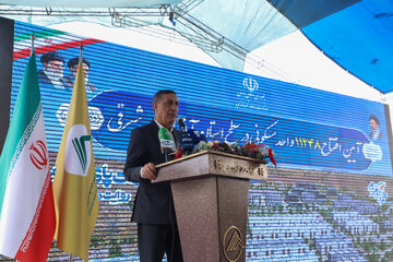 سخنرانی محمدجعفر قائم‌پناه، معاون اجرایی رئیس‌جمهور در آیین افتتاح ۱۱۲۴۸واحد مسکونی در سطح استان آذربایجان شرقی