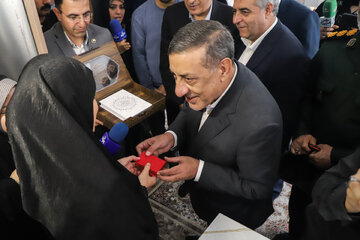 محمدجعفر قائم‌پناه، معاون اجرایی رئیس‌جمهور در آیین افتتاح ۱۱۲۴۸واحد مسکونی در سطح استان آذربایجان شرقی
