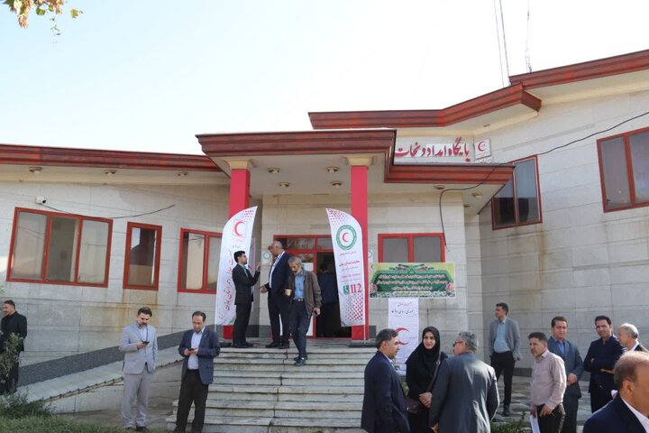 بازدید مسئولان ارشد ملی و استانی از مراکز سلامت و پایگاه امداد و نجات ملایر