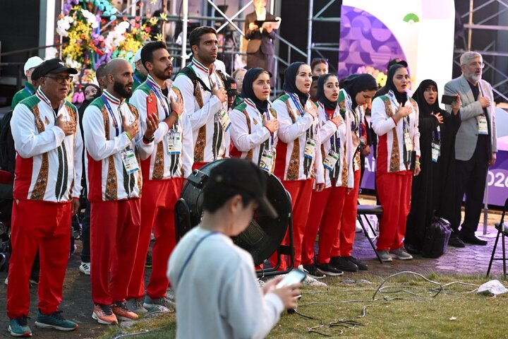 اهتزاز پرچم ایران در دهکده بازیهای پاراآسیایی آیچی–ناگویا