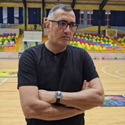 سرمربی بسکتبال پالایش نفت آبادان: در بازی با استقلال به دنبال برد و شروع خوب هستیم