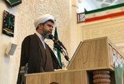 امام جمعه موقت شیراز: دشمن در پی کمرنگ جلوه دادن پیروزی‌های ایران است