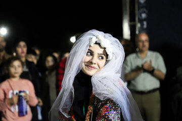 نمایش بیژن و منیژه
نویسنده: سعید خیرالهی 
کارگردان:مریم عبدی