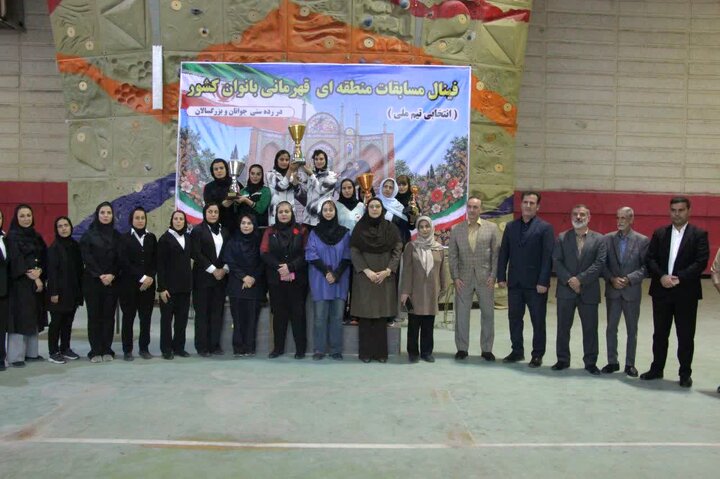 فارس قهرمان رقابت‌های منطقه‌ای کونگ‌فو بانوان کشور در سمنان شد