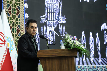 سخنرانی یعقوب هوشیار شهردار تبریز در اختتامیه هفتمین جشنواره سراسری نمایش‌های خیابانی «تبریزیم»