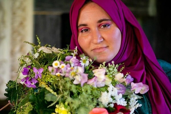شعری که اجازه خواندن نگرفت