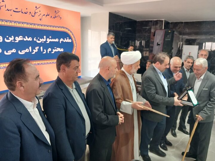 احداث چهار دانشکده جدید، چشم‌انداز توسعه علوم پزشکی ساوه است