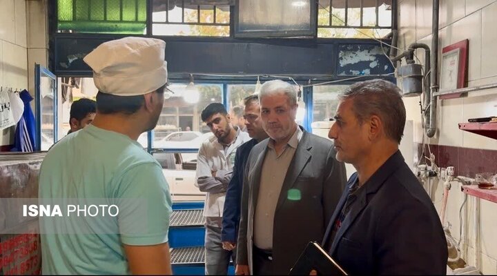 فرماندار ارومیه: نظارت بر عملکرد نانوایی‌ها با جدیت بیشتری دنبال شود