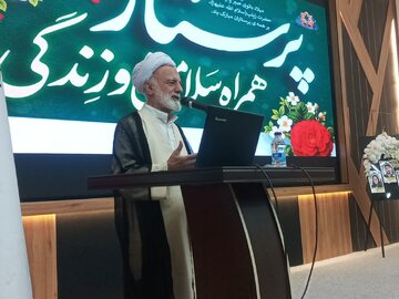 دری نجف‌آبادی: پرستاری جلوه‌ای از مسئولیت‌پذیری و خدمت به انسان‌هاست