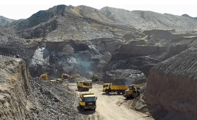 معادن آلاینده شمال‌غرب شیراز کمتر از یک سال برای رفع مشکلات مهلت دارند