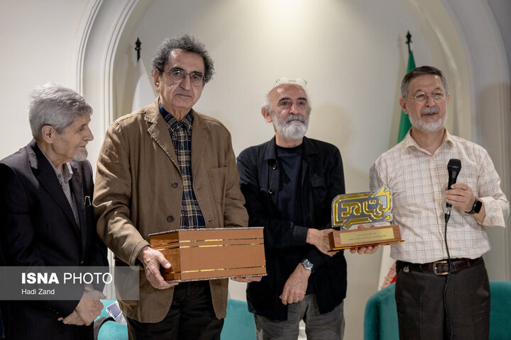تجلیل از فریدون صدیقی، مردی که میخواهد تکثیر شود نه تجلیل!