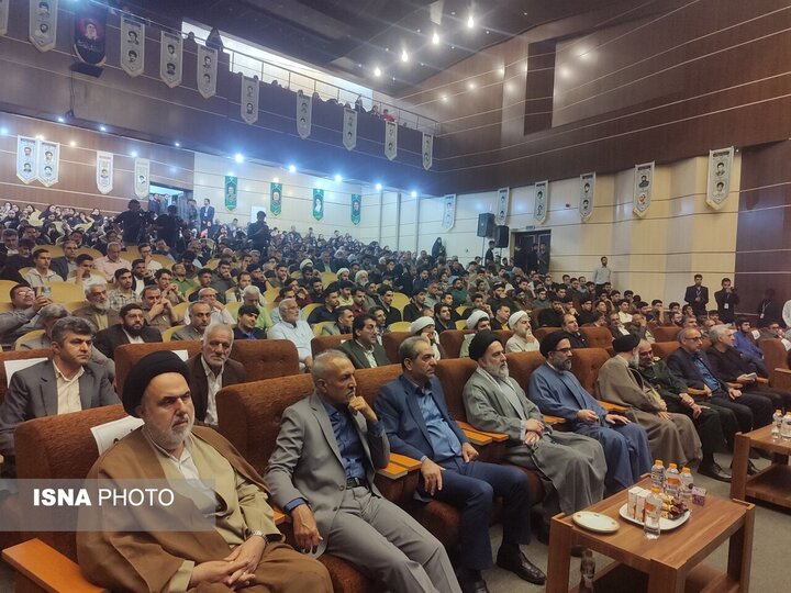 کنگره ۸۸ شهید دانشجوی گلستان برگزار شد