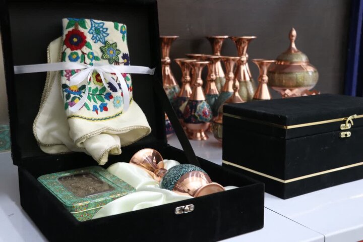 شهر مس در مسیر تبدیل شدن به قطب صنایع دستی