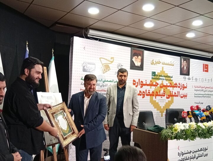با وجود تحریمها، توانستیم