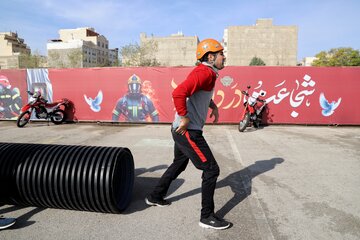 مسابقه قوی‌ترین آتش نشان - تبریز